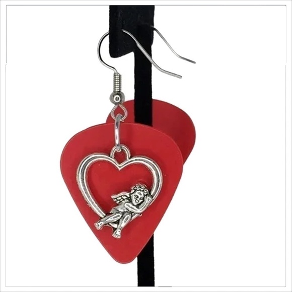 HAND Crafted Drop Earrings Recycled Guitar Pick Cherub Sleeping in Heart New - Picture 1 of 8